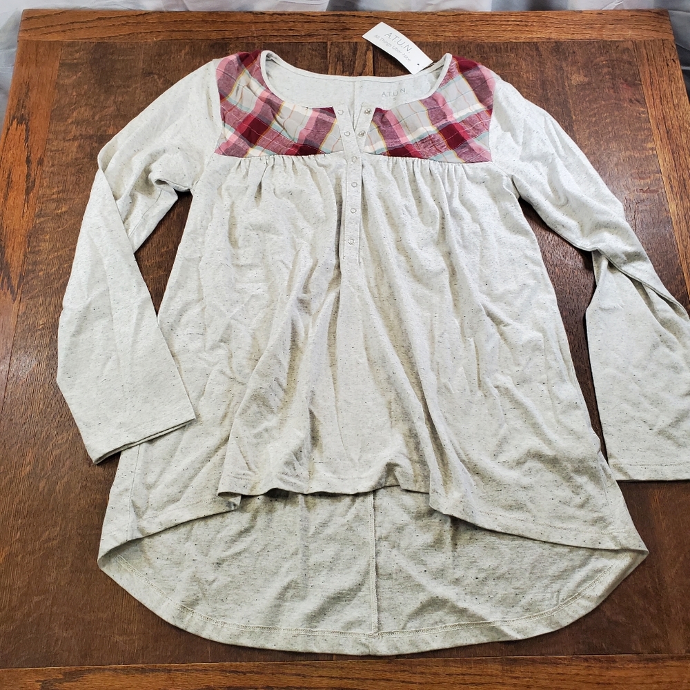 ATUN blouse